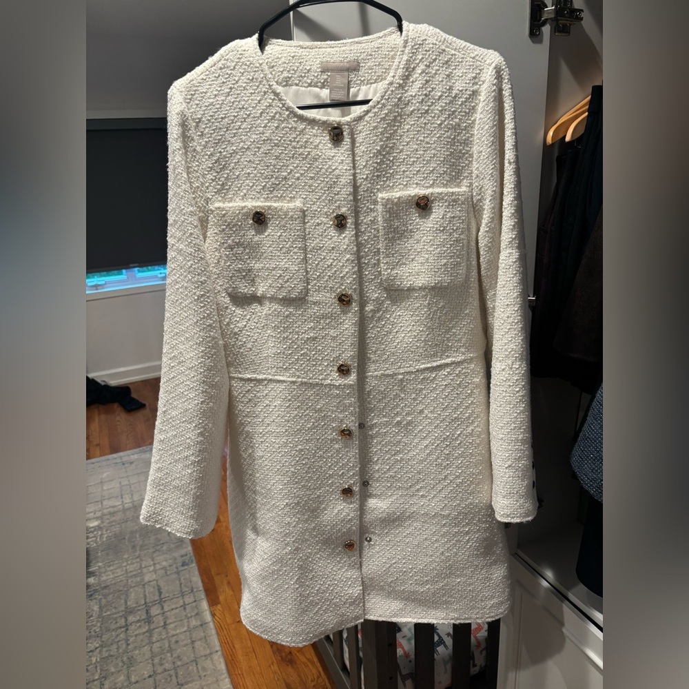 H&M Off-White Textured Blazer with Gold Button